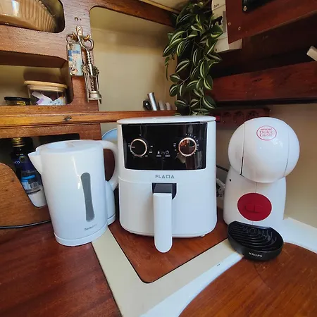 Botel Abombordo Lisbon