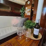 Abombordo Botel Lisbona