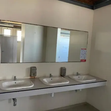 Abombordo Ботель